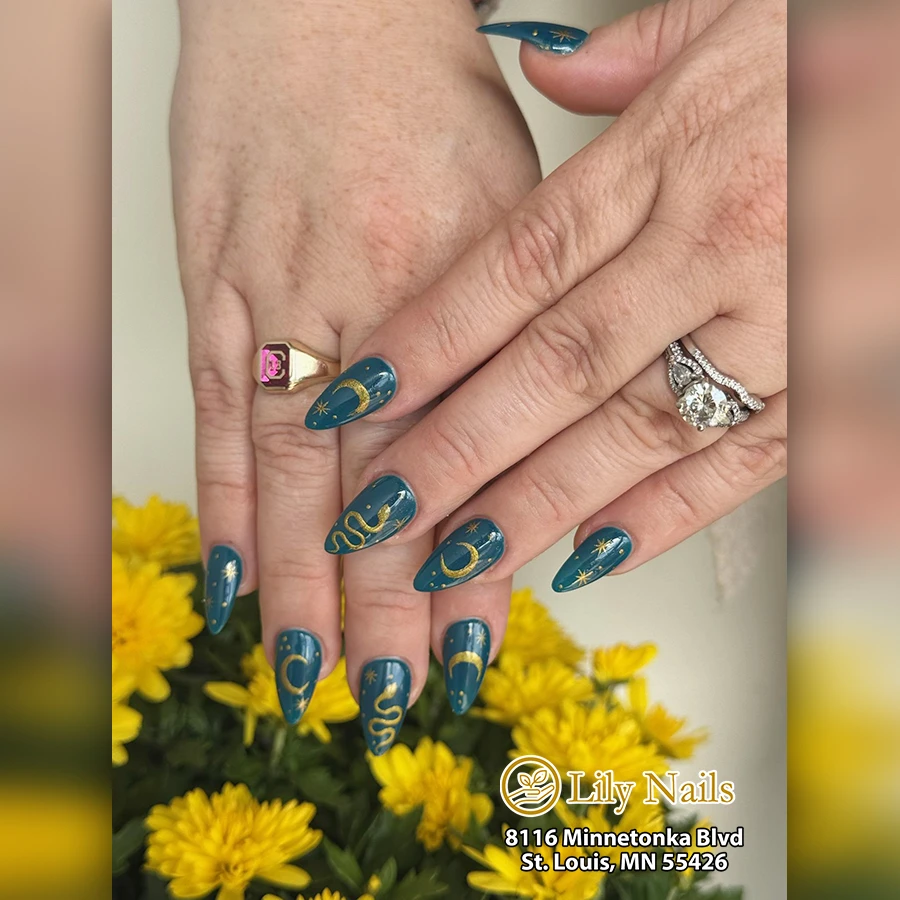 Lily Nails